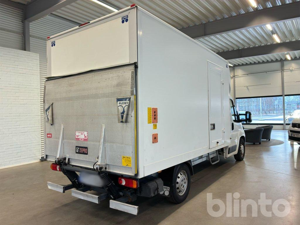 PEUGEOT - شاحنة التوصيل: صورة 5 PEUGEOT - شاحنة التوصيل: صورة 5