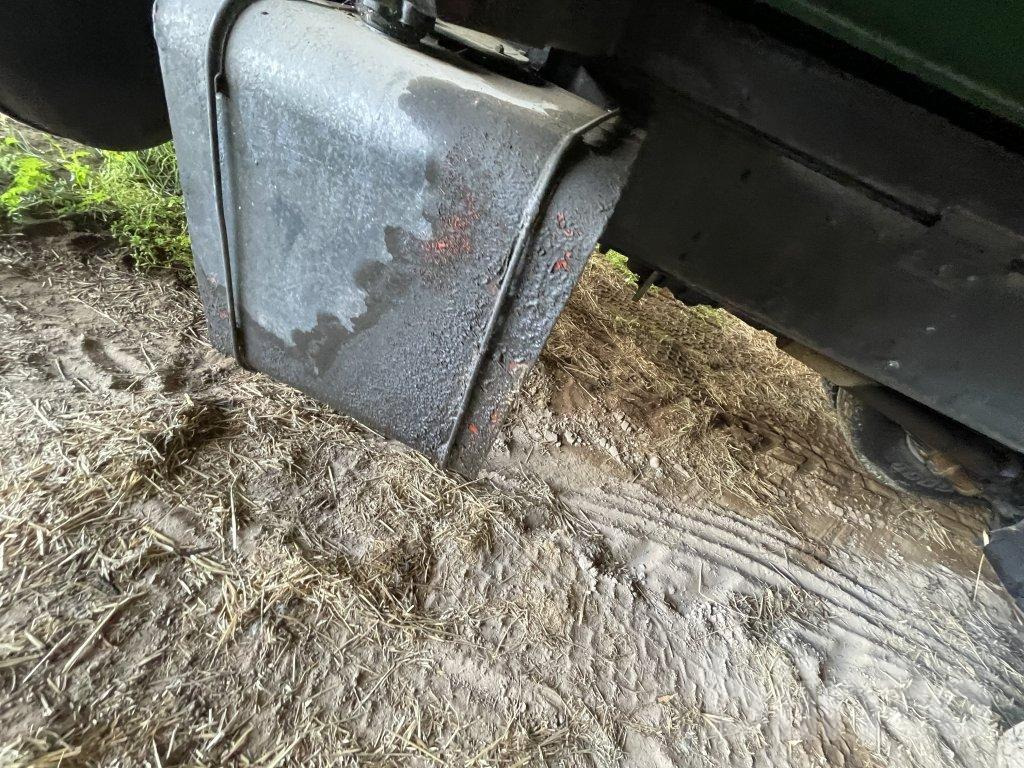 شاحنات مسطحة SCANIA LS 85S 42 220: صورة 28 شاحنات مسطحة SCANIA LS 85S 42 220: صورة 28