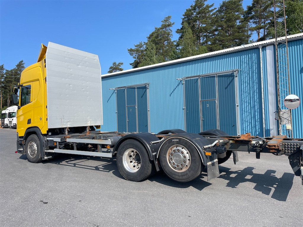 SCANIA R520B6X2*4NB - شاحنات مسطحة: صورة 4 SCANIA R520B6X2*4NB - شاحنات مسطحة: صورة 4
