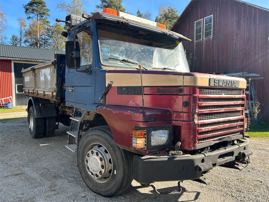 Scania 82H 4x2 - شاحنات مسطحة: صورة 3 Scania 82H 4x2 - شاحنات مسطحة: صورة 3