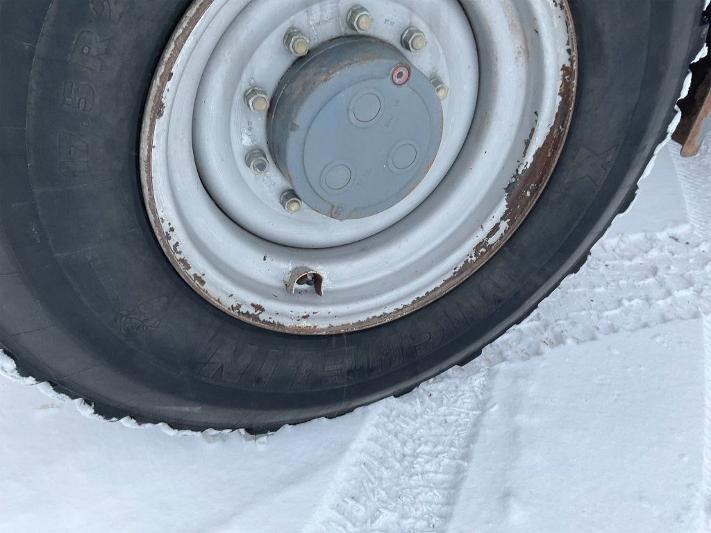 اللودر بعجل Terex TL160: صورة 9