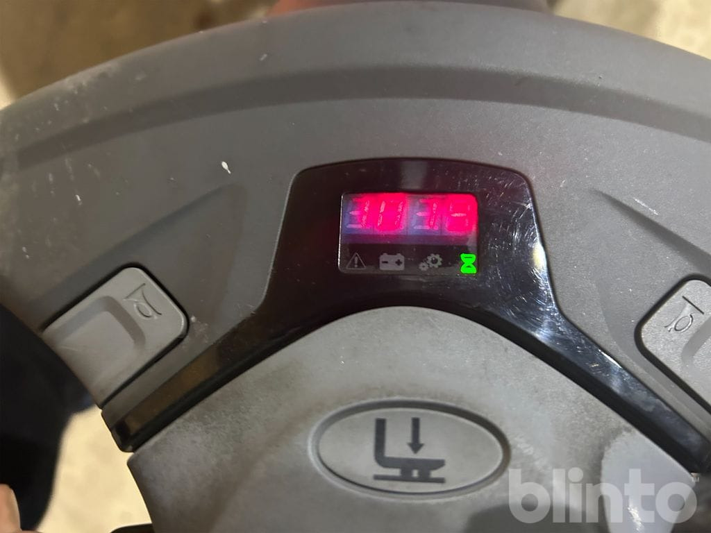 آلة التكديس Toyota SWE080L: صورة 17