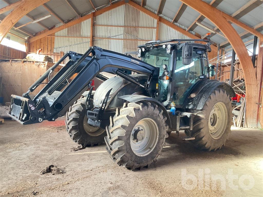 VALTRA N135 twintrack - جرار: صورة 2 VALTRA N135 twintrack - جرار: صورة 2
