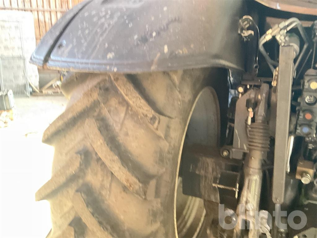 جرار VALTRA N135 twintrack: صورة 22
