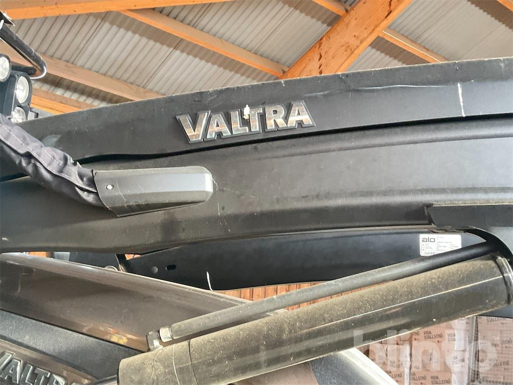 جرار VALTRA N135 twintrack: صورة 31
