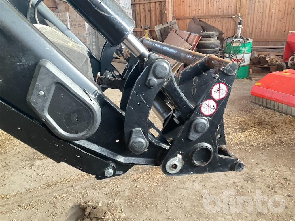 جرار VALTRA N135 twintrack: صورة 32