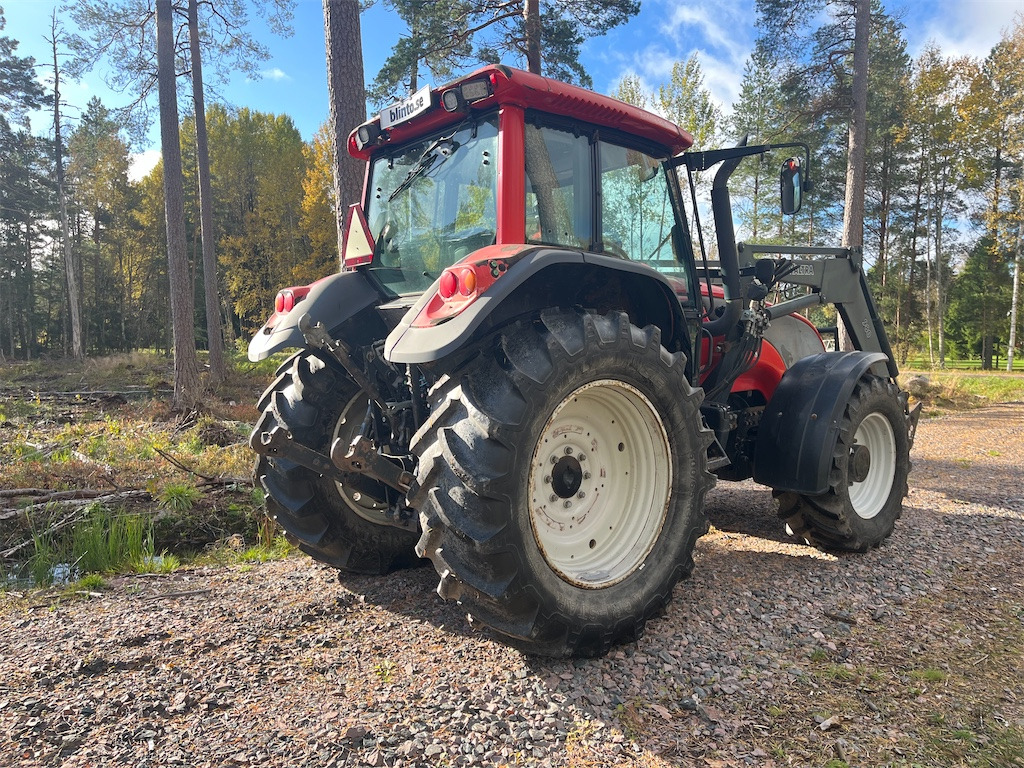 VALTRA T140-4 - جرار: صورة 5 VALTRA T140-4 - جرار: صورة 5