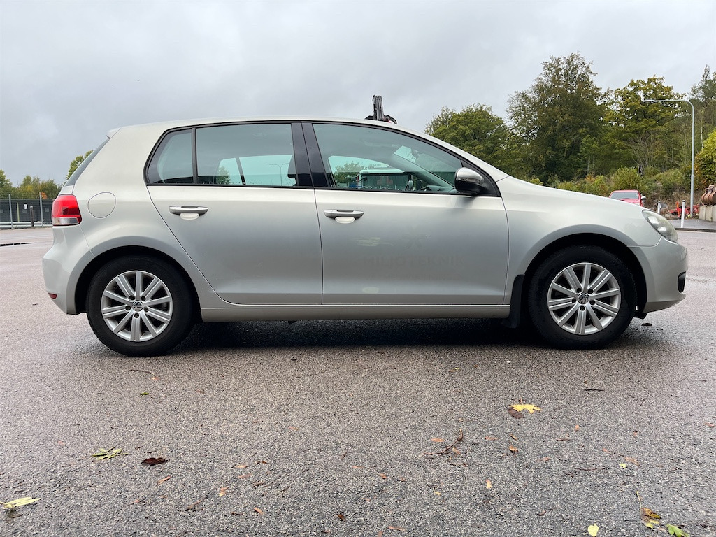 VOLKSWAGEN, VW Golf 1,6 Multifuel (Kommunbil) - سيارة: صورة 4 VOLKSWAGEN, VW Golf 1,6 Multifuel (Kommunbil) - سيارة: صورة 4