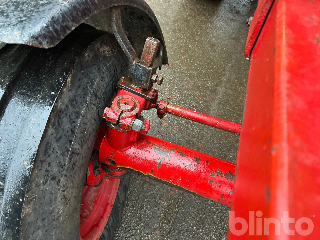 جرار VOLVO-BM T 700: صورة 25 جرار VOLVO-BM T 700: صورة 25