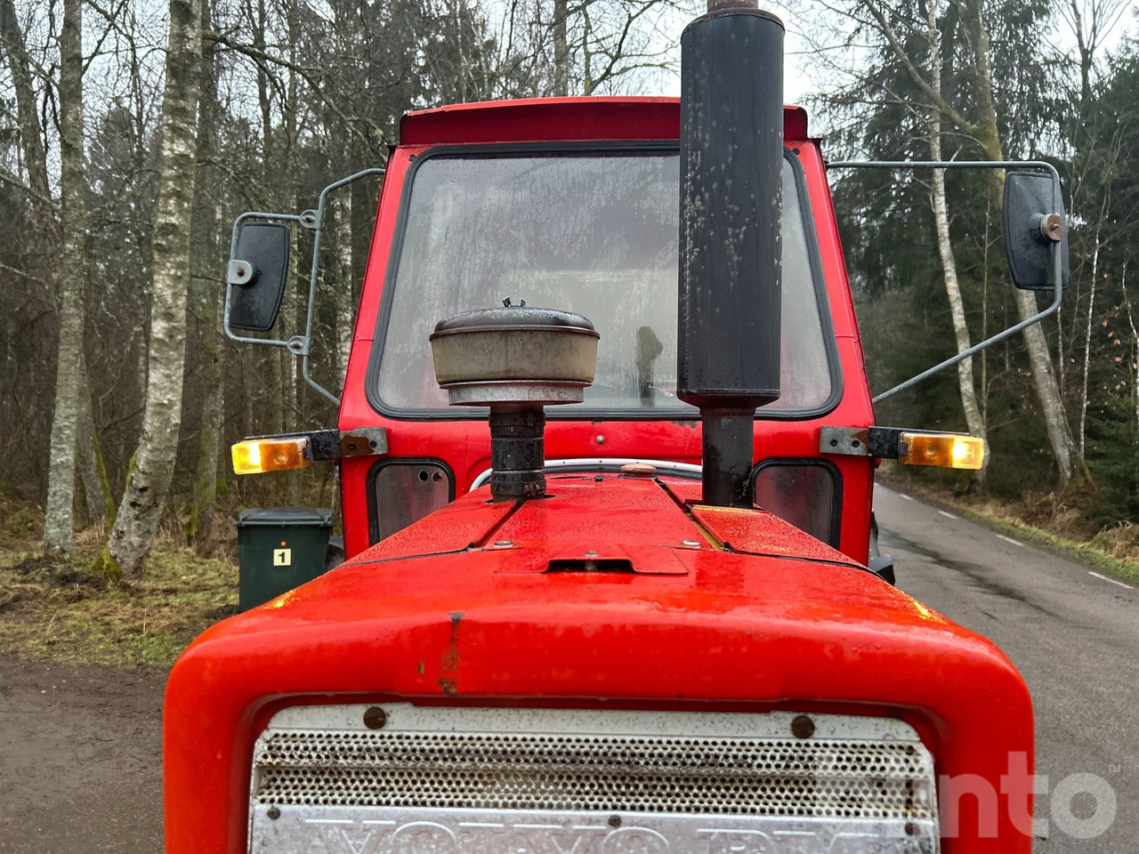 جرار VOLVO-BM T 700: صورة 23 جرار VOLVO-BM T 700: صورة 23