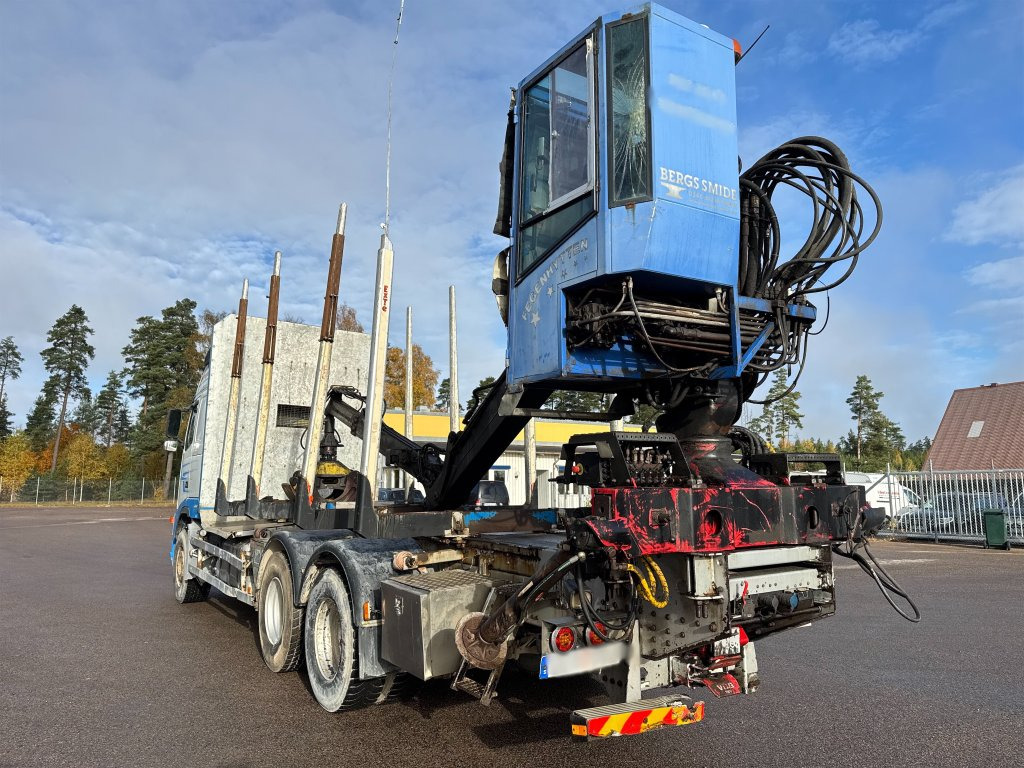 شاحنة قطع الأشجار VOLVO FH12 6X4: صورة 7