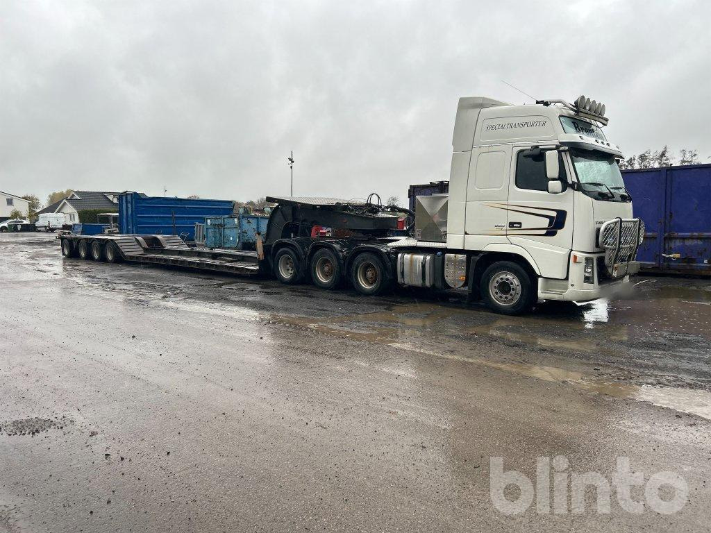 VOLVO FH16-32 8X4 - وحدة جر, نصف مقطورة نقل السيارات: صورة 1 VOLVO FH16-32 8X4 - وحدة جر, نصف مقطورة نقل السيارات: صورة 1