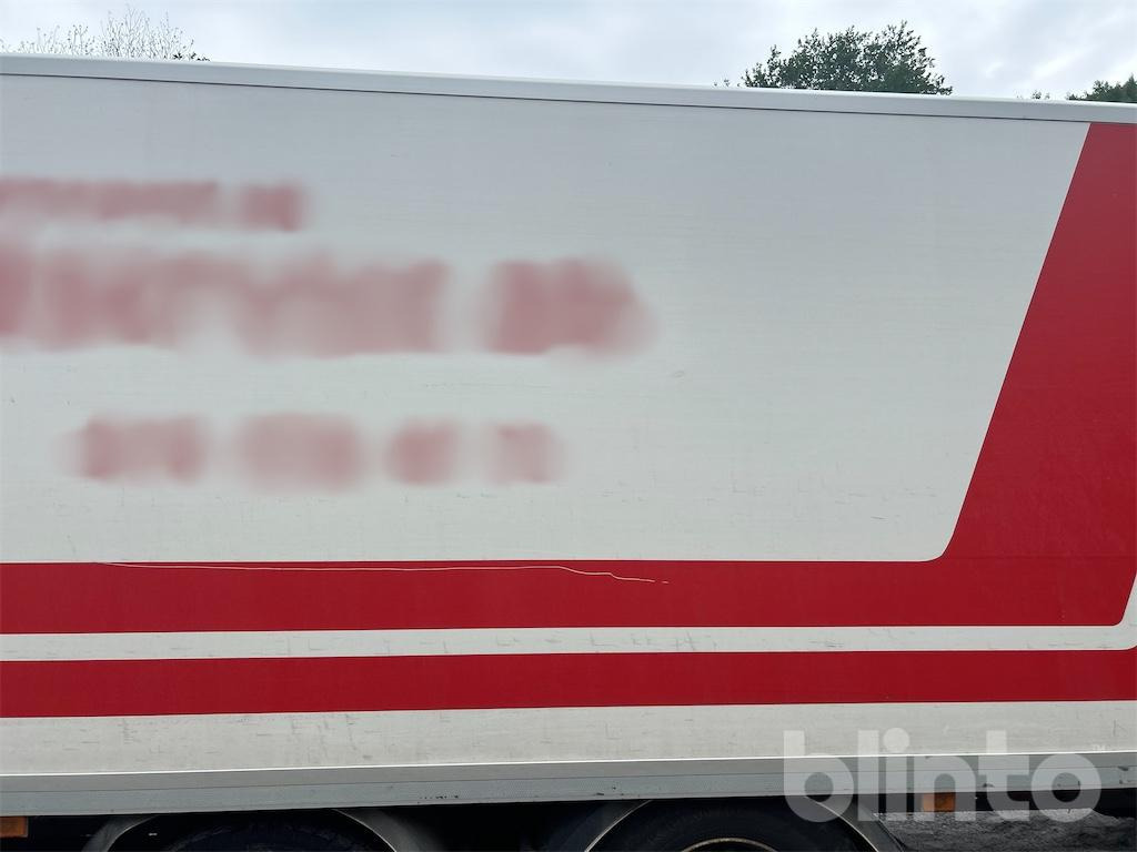شاحنة الفريزر VOLVO FM 330: صورة 41