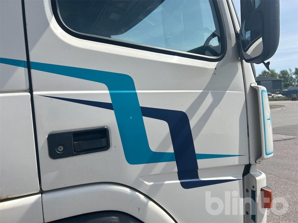 شاحنة قلاب, شاحنة كرين VOLVO FM7 6*2 - Tippflak: صورة 35