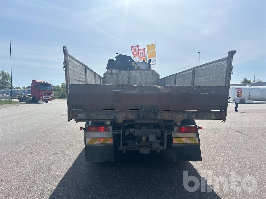 شاحنة قلاب, شاحنة كرين VOLVO FM7 6*2 - Tippflak: صورة 10