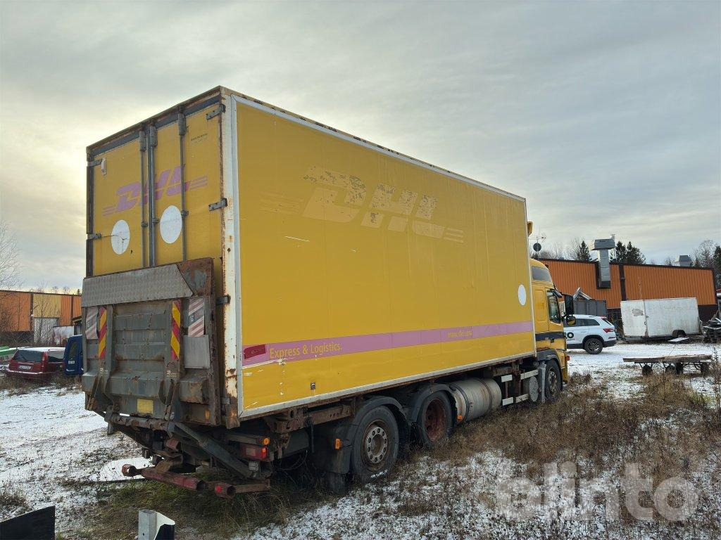 VOLVO FM9 6X2 - شاحنة مقفلة: صورة 5 VOLVO FM9 6X2 - شاحنة مقفلة: صورة 5