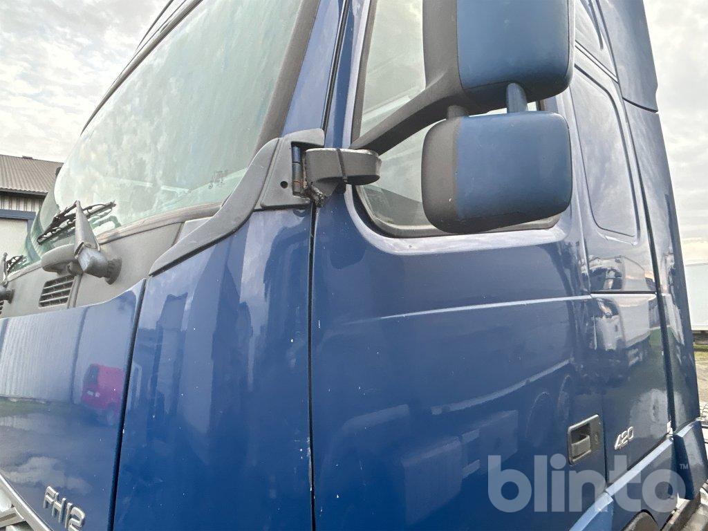 شاحنة VOLVO: صورة 8