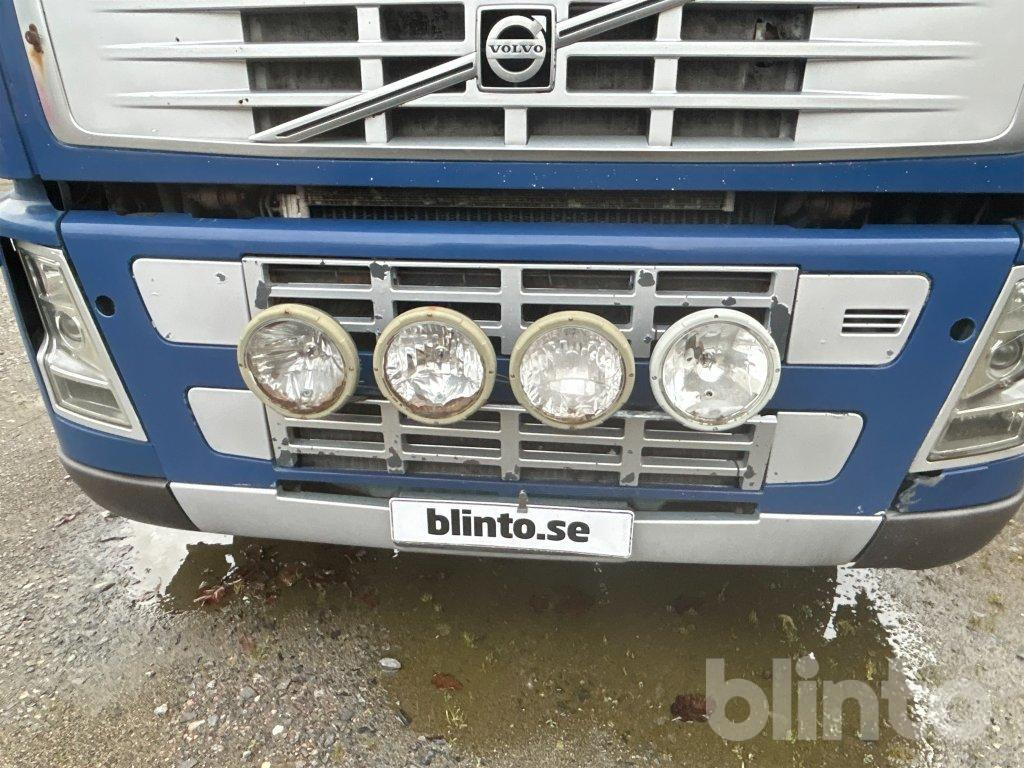 شاحنة VOLVO: صورة 15