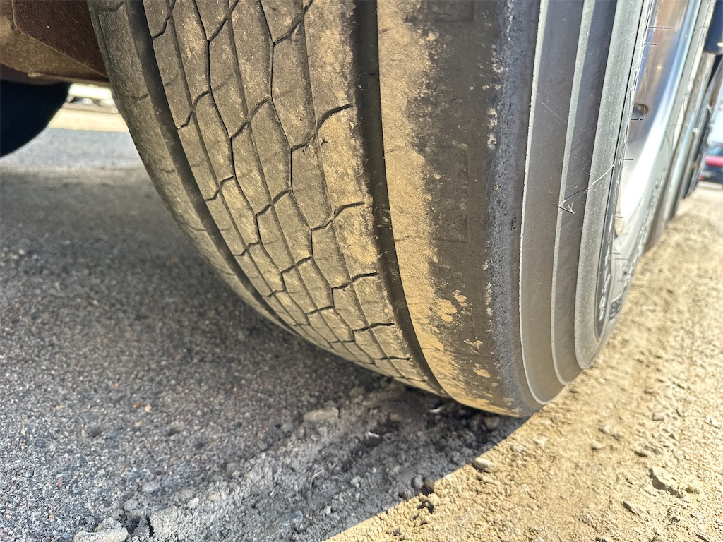 وحدة جر, نصف مقطورة مباشرة VOLVO: صورة 29