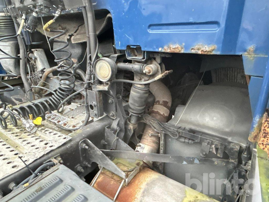 شاحنة VOLVO: صورة 31