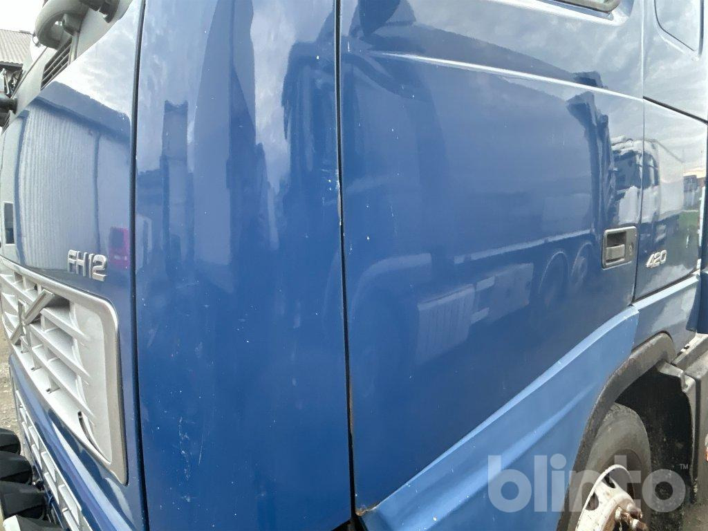 شاحنة VOLVO: صورة 9