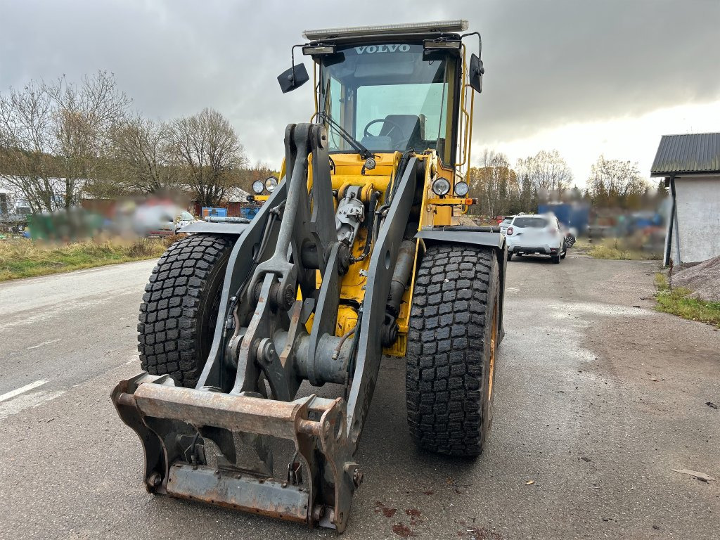 Volvo BM L90C - اللودر بعجل: صورة 2 Volvo BM L90C - اللودر بعجل: صورة 2