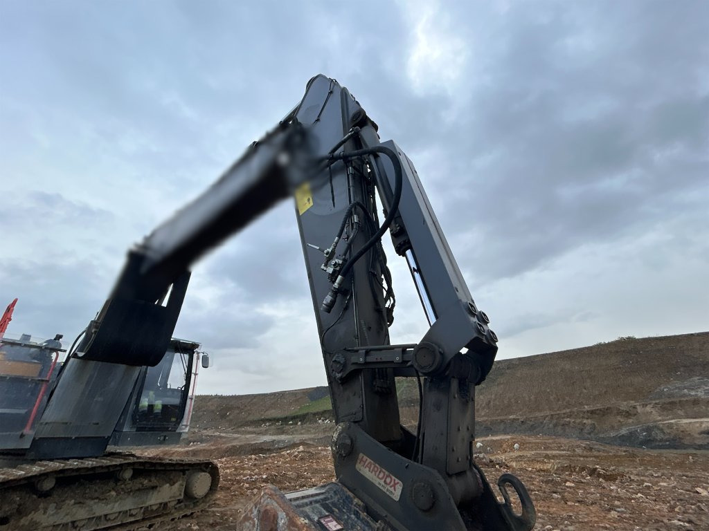 حفار زحاف Volvo EC300EL: صورة 23 حفار زحاف Volvo EC300EL: صورة 23