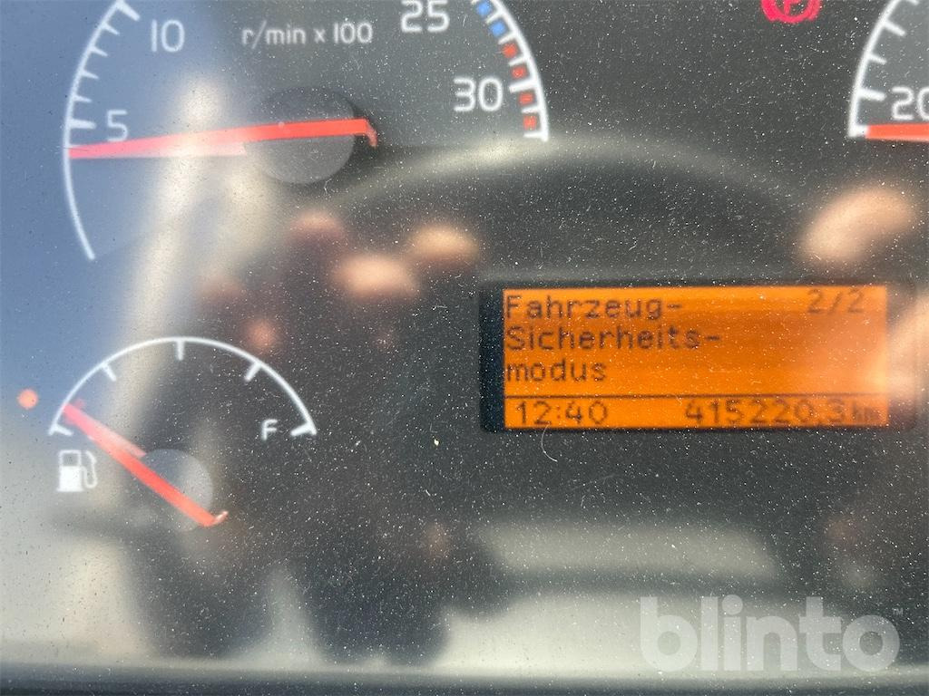 Volvo FL/ FLB 3C (2013) - شاحنة الفريزر: صورة 5 Volvo FL/ FLB 3C (2013) - شاحنة الفريزر: صورة 5