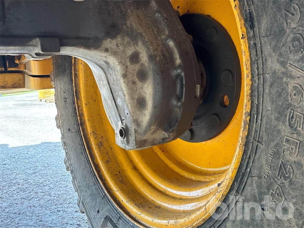 اللودر بعجل Volvo L35G: صورة 44