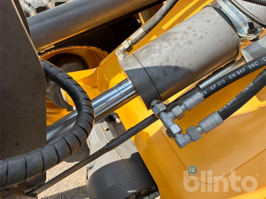اللودر بعجل Volvo L35G: صورة 31