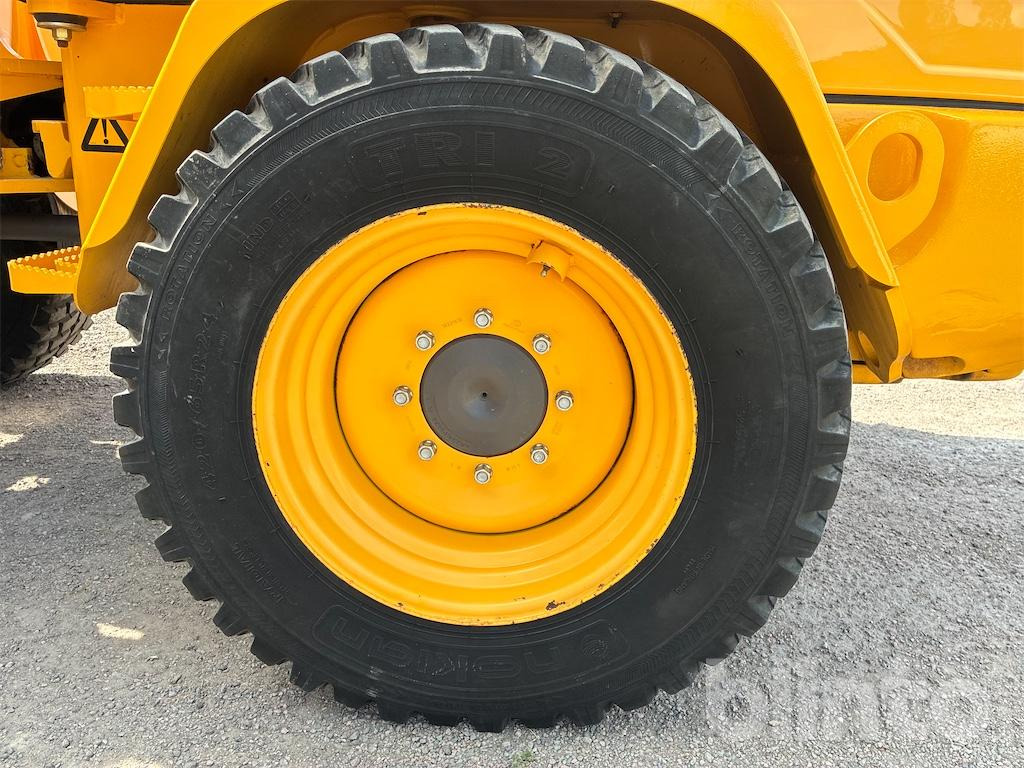 اللودر بعجل Volvo L35G: صورة 17