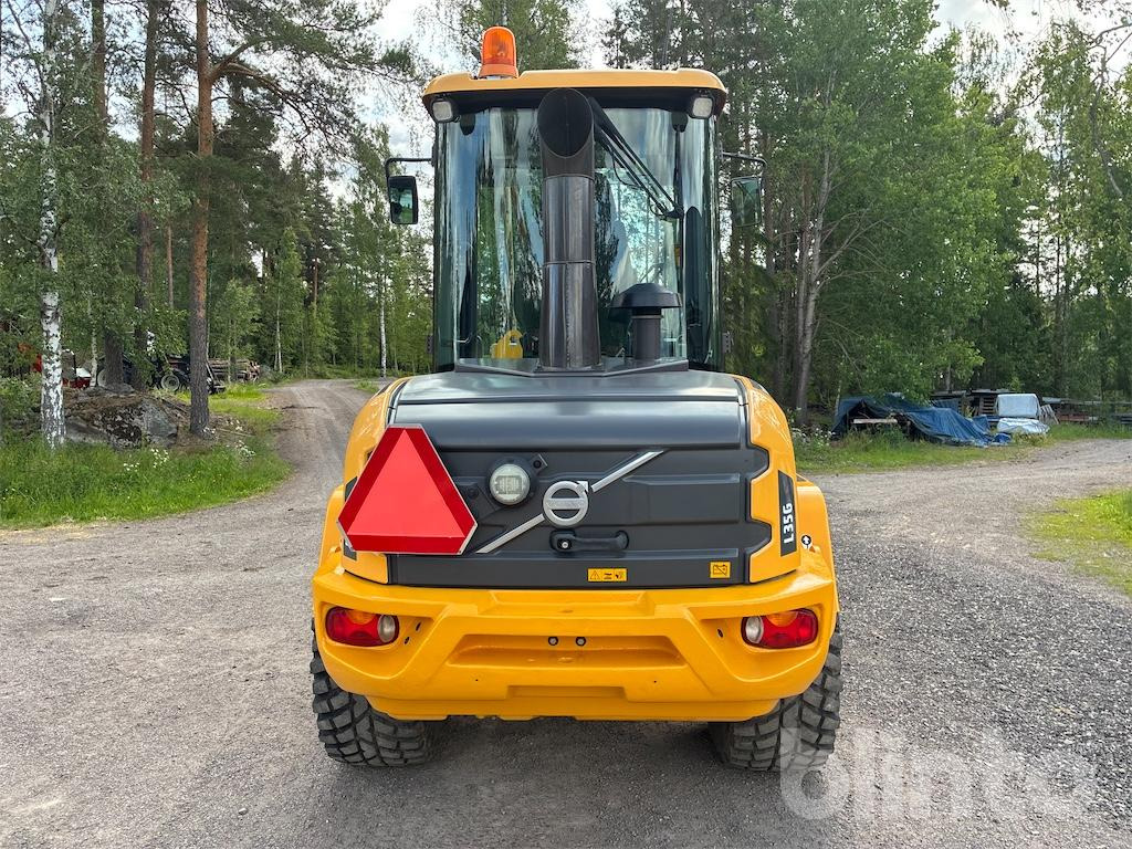 اللودر بعجل Volvo L35G: صورة 8