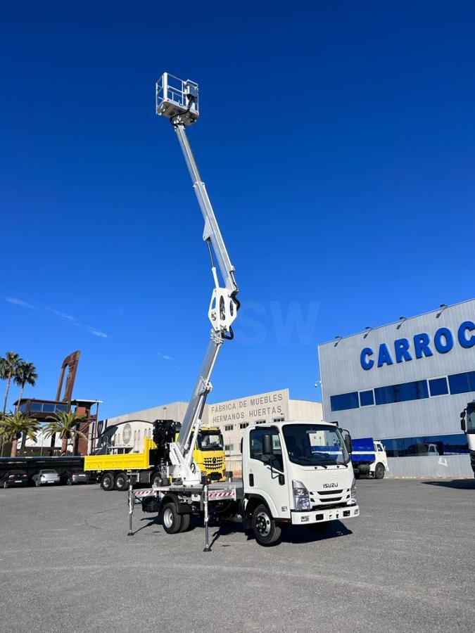 Isuzu HX200 - منصة تلسكوبية محمولة على شاحنة: صورة 4 Isuzu HX200 - منصة تلسكوبية محمولة على شاحنة: صورة 4
