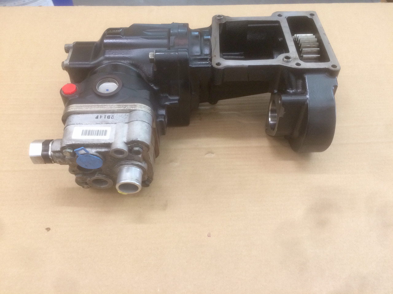 COMPRESSORE ARIA MONOCILINDRICO CON FRIZIONE MAN / KNORR - الضاغط: صورة 4 COMPRESSORE ARIA MONOCILINDRICO CON FRIZIONE MAN / KNORR - الضاغط: صورة 4