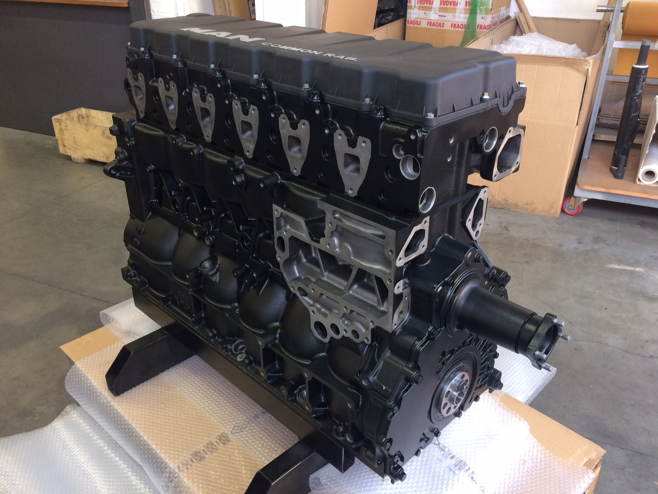 MOTORE ALLEGGERITO MAN D2676LF53 - 309kW / 420CV - Euro 6c - محرك: صورة 2 MOTORE ALLEGGERITO MAN D2676LF53 - 309kW / 420CV - Euro 6c - محرك: صورة 2