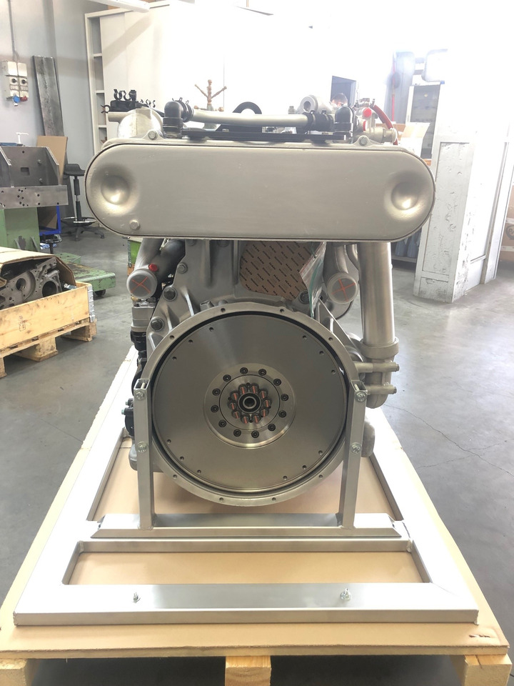 MOTORE MAN D2676LOH27 / MAN D2676 LOH27 - محرك: صورة 4 MOTORE MAN D2676LOH27 / MAN D2676 LOH27 - محرك: صورة 4