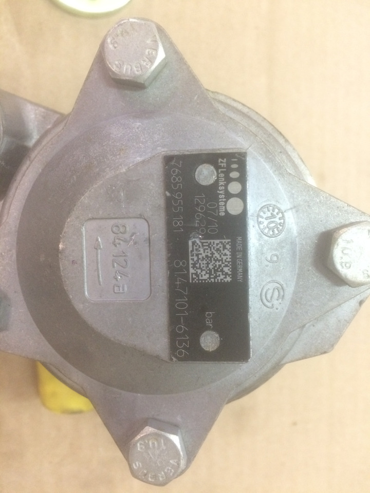 POMPA IDRAULICA MAN / ZF - مضخة هيدروليكية: صورة 2 POMPA IDRAULICA MAN / ZF - مضخة هيدروليكية: صورة 2