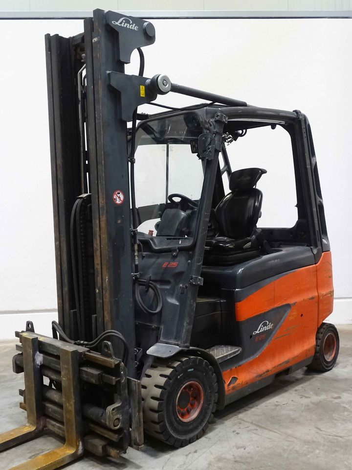 Linde E25HL-01/600 - رافعة شوكية كهربائية: صورة 1 Linde E25HL-01/600 - رافعة شوكية كهربائية: صورة 1