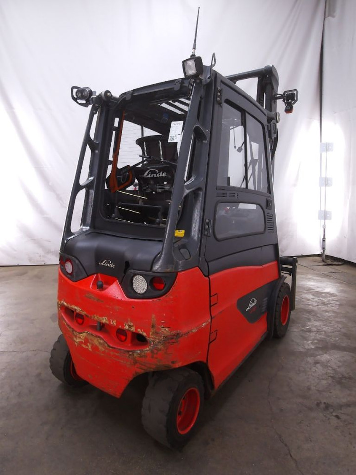 Linde E30HL-01/600 - رافعة شوكية كهربائية: صورة 2 Linde E30HL-01/600 - رافعة شوكية كهربائية: صورة 2