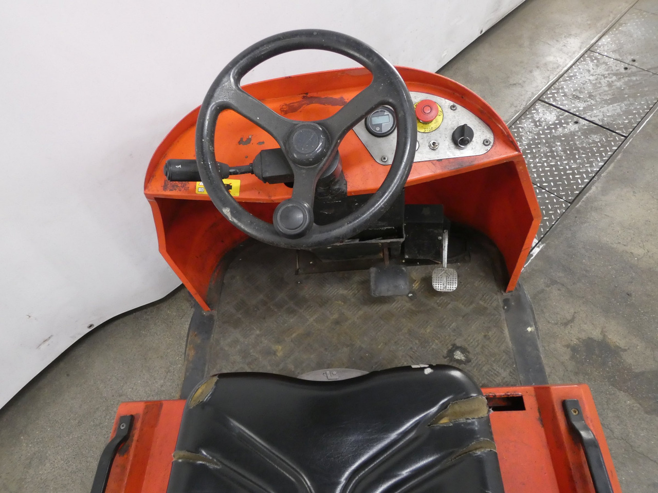 Linde T800 - جرار السحب الكهربائي: صورة 3 Linde T800 - جرار السحب الكهربائي: صورة 3