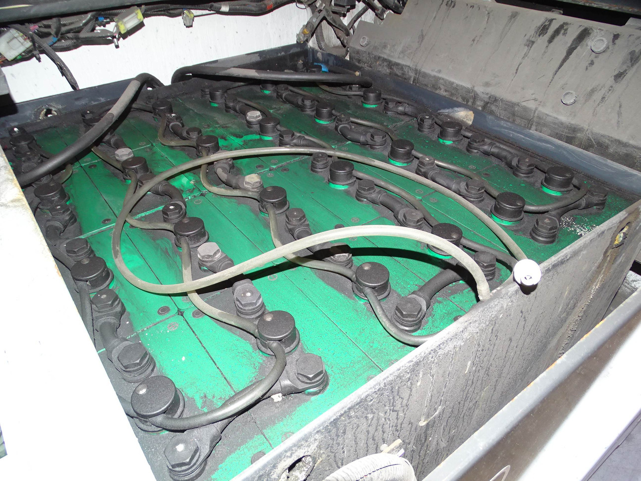 Mitsubishi AG2N1L20Q - رافعة شوكية كهربائية: صورة 4 Mitsubishi AG2N1L20Q - رافعة شوكية كهربائية: صورة 4