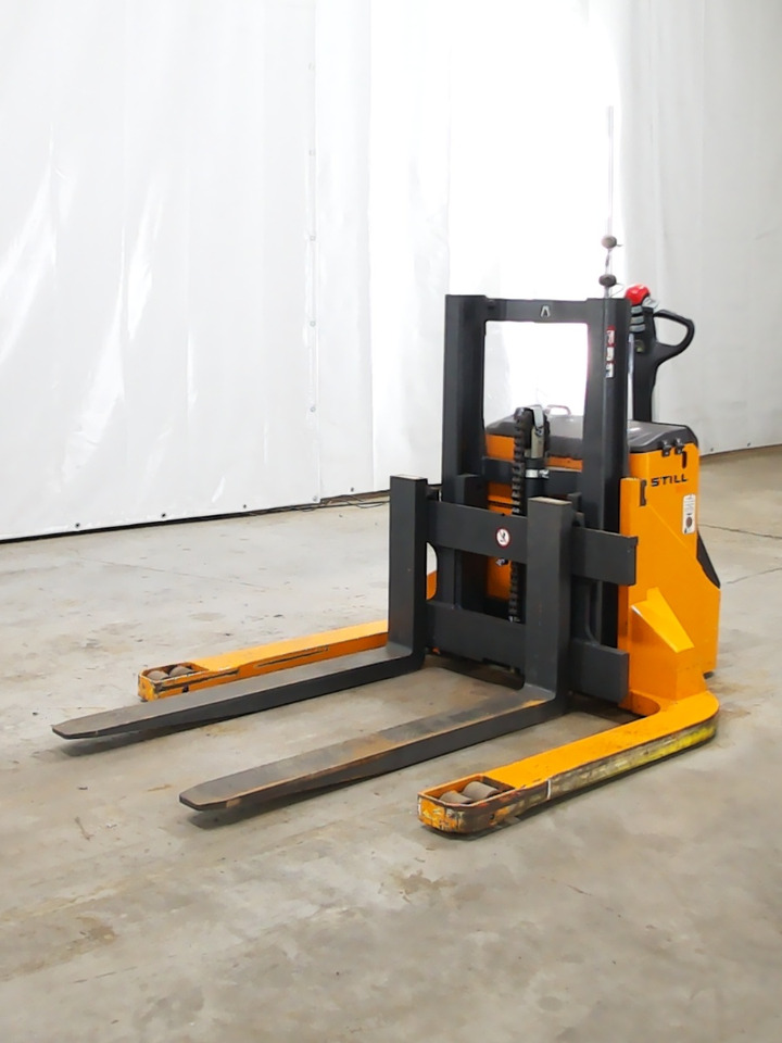 Still ECU30SPECIAL - شاحنة باليت: صورة 1 Still ECU30SPECIAL - شاحنة باليت: صورة 1