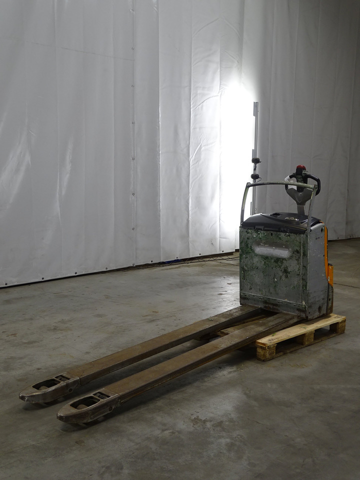 Still EXU20/2400MM - شاحنة باليت: صورة 1 Still EXU20/2400MM - شاحنة باليت: صورة 1