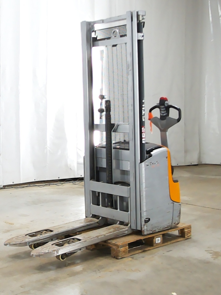 Still EXV12I - آلة التكديس: صورة 1 Still EXV12I - آلة التكديس: صورة 1