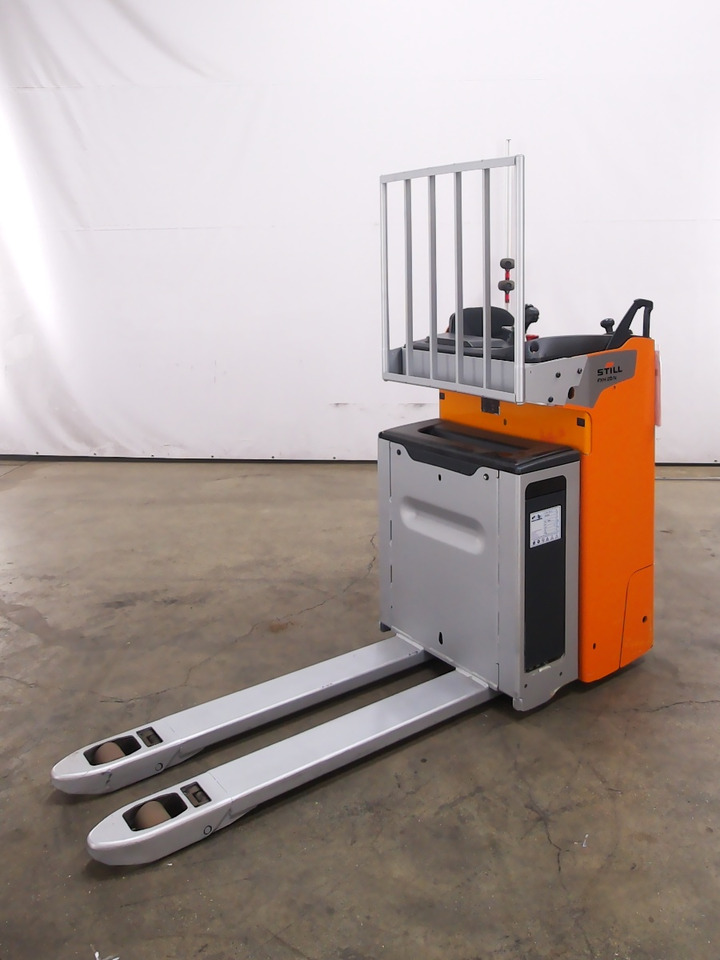 Still FXH20N/1400MM - شاحنة باليت: صورة 1 Still FXH20N/1400MM - شاحنة باليت: صورة 1