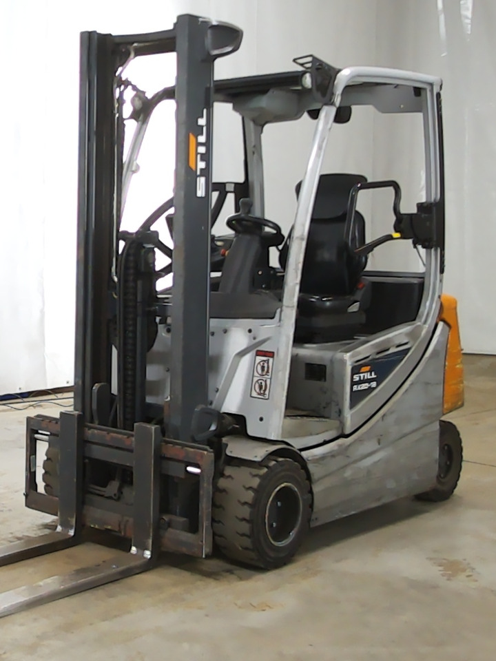 Still RX20-18PL - رافعة شوكية كهربائية: صورة 1 Still RX20-18PL - رافعة شوكية كهربائية: صورة 1