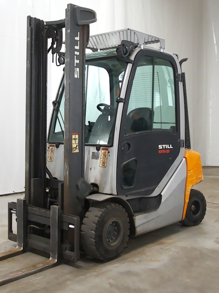 Still RX70-25 - رافعة شوكية ديزل: صورة 1 Still RX70-25 - رافعة شوكية ديزل: صورة 1