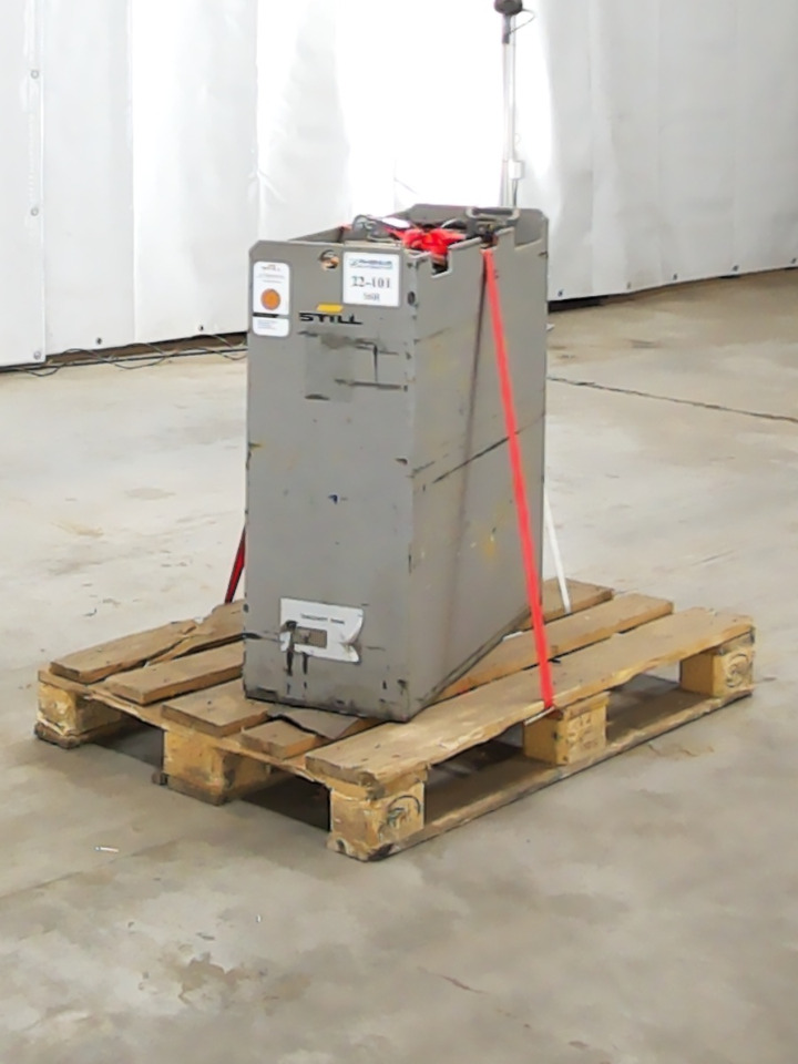 Weitere 24V620AH - بطارية - معدات المناولة: صورة 1 Weitere 24V620AH - بطارية - معدات المناولة: صورة 1