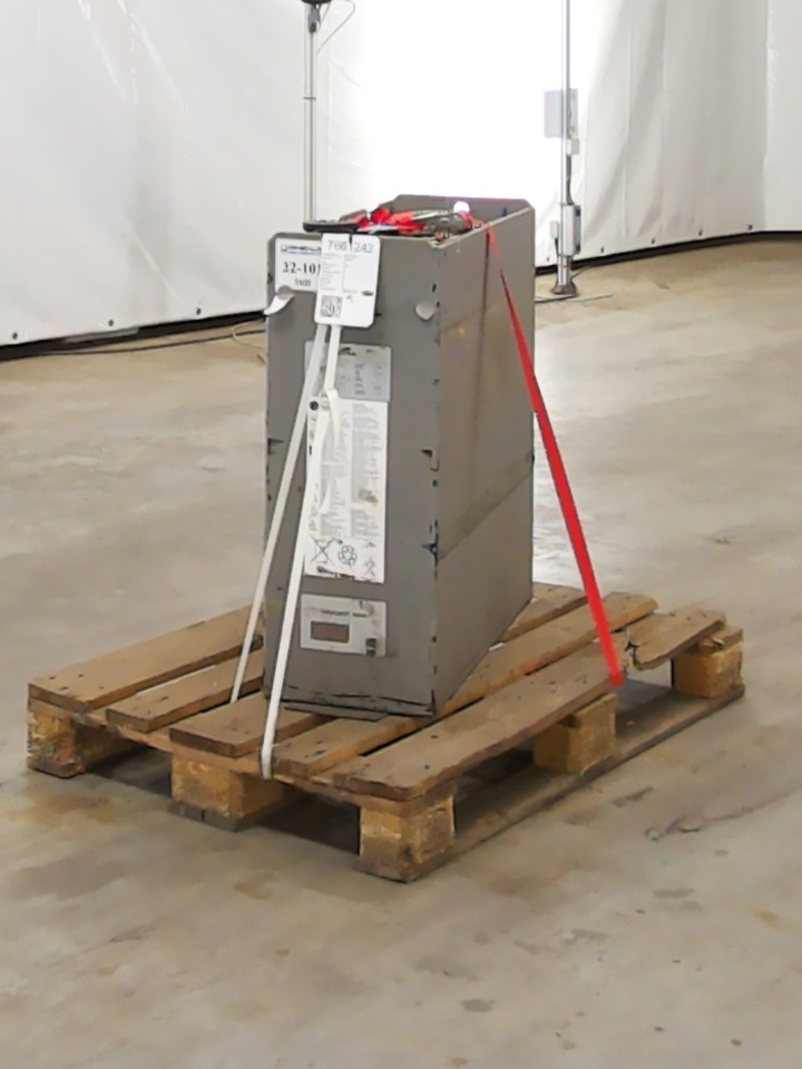 Weitere 24V620AH - بطارية - معدات المناولة: صورة 2 Weitere 24V620AH - بطارية - معدات المناولة: صورة 2