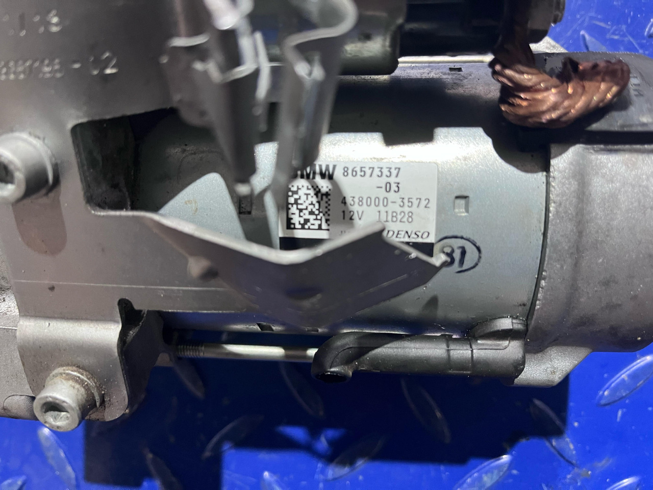 DENSO BMW Starter 8657337 M5 F90 M8 F91 F92 S63M G05 M50IX G14 M850IX - ستارتر كهرباء: صورة 4 DENSO BMW Starter 8657337 M5 F90 M8 F91 F92 S63M G05 M50IX G14 M850IX - ستارتر كهرباء: صورة 4